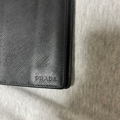 PRADA長財布　黒の画像