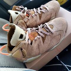【美中古】NIKE✕トラビス AJ6