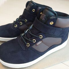 VANS キッズスニーカー 22cm ミッドカット（室内使用）