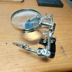 半田精密作業台ルーペ付き