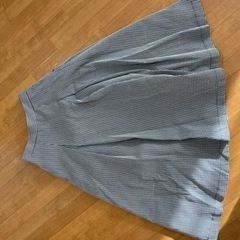 beams スカート