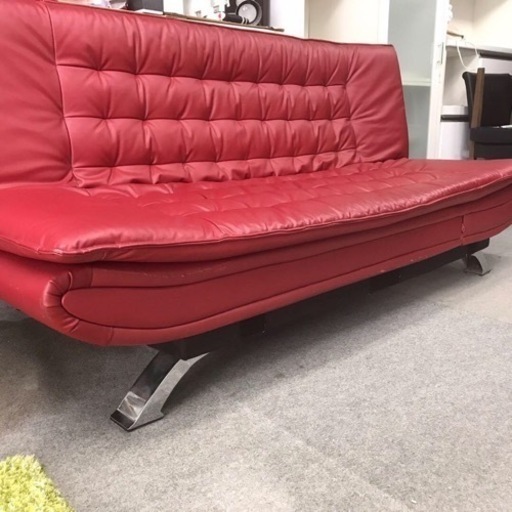 取引中　☆人気　ニトリ ソファ　ソファーベッド　Nシールド　レッド