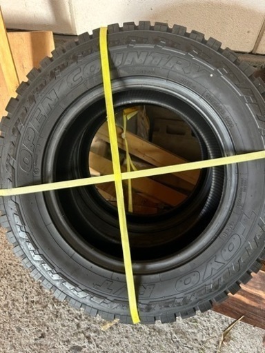 215/70r16 toyo open country r/t 4本