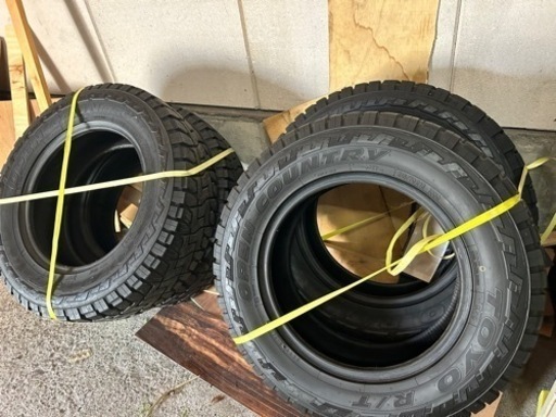 215/70r16 toyo open country r/t 4本
