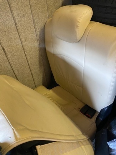 セレナc25シート