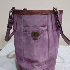 値下げしました❢　コーチバッグ👜　パープルの画像