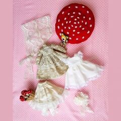 「ブライスサイズのキノコ帽子とエプロンドレス」の画像