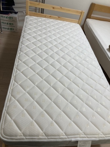 新品未使用ニトリシングルすのこベッドフレーム&マットレス