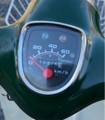 698. 動画あり　ホンダ　スーパーカブ50 低走行　原付　バイク　50cc   車体