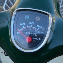 698. 動画あり　ホンダ　スーパーカブ50 低走行　原付　バイク　50cc   車体の画像