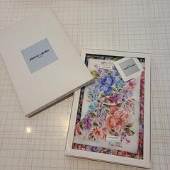 ピエールカルダンのハンカチの画像