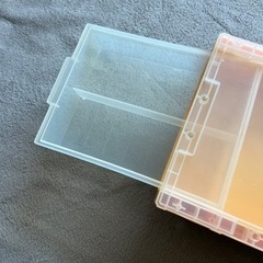 トミカの収納トレーラーの画像