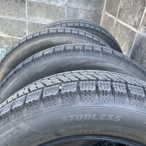 最終値下げ！スタッドレス　ブリヂストン　タイヤ　155/65R14 2022年製　4本　セット　