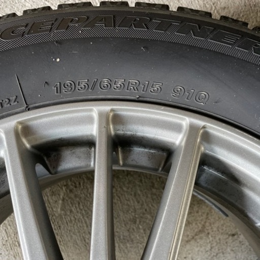 ブリヂストン　195/65R15 910 スタッドレスタイヤ4本セット