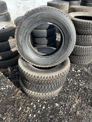 タイヤ　DUNLOP  WINTER MAXX  WM01 165/80  R13   2016年製