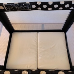 ベビーベッド　パックアンドプレイの画像