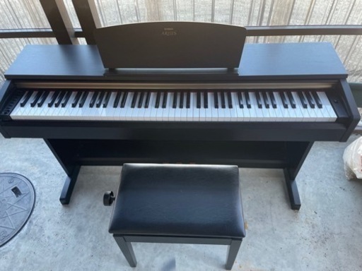 引き取り限定　ヤマハ　電子ピアノ　訳あり