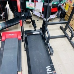 ★653 ランニングマシン トレッドミル 赤×黒 フィットネス ...