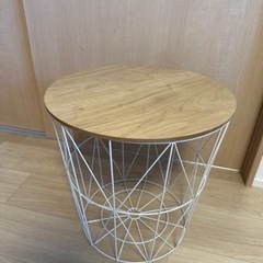 コーヒーテーブルの画像