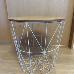 コーヒーテーブル