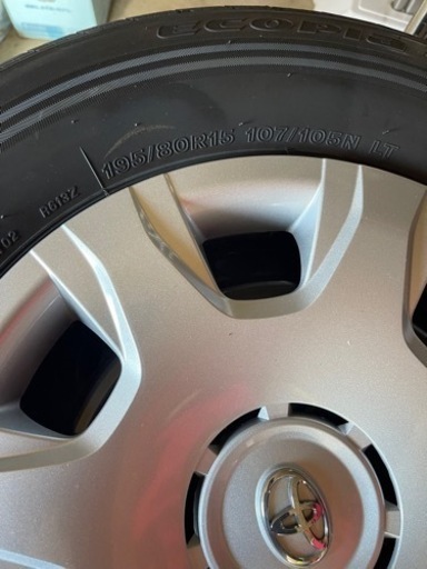ハイエース　純正新車外し