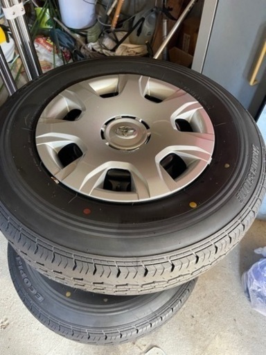 ハイエース　純正新車外し