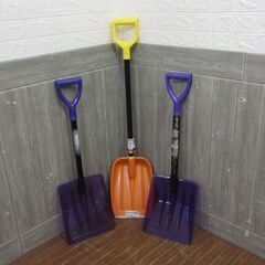 stp-2205　スノースコップ多数　スコップ　穴あきスコップ　ミニスコップ　雪かき　除雪　雪　雪下ろし　ショベル　スノーショベル　雪対策の画像