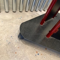 ニューバランス　什器の画像