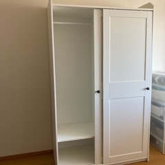 IKEA イケアワードローブハウガ引き戸ホワイト (Lana) 文京の収納家具 