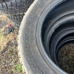 BRIDGESTONE ブリヂストン　BLIZZAK DM-V1  スタッドレス　4本　タイヤのみの画像