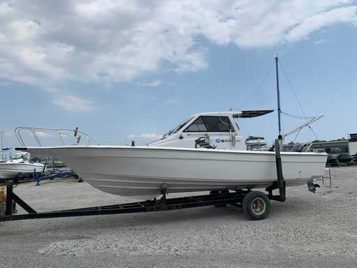 ボート　ヤマハUF-27【値下げしました】