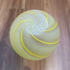 今晩のみ　無料丸型　爽やかなガラス花瓶の画像
