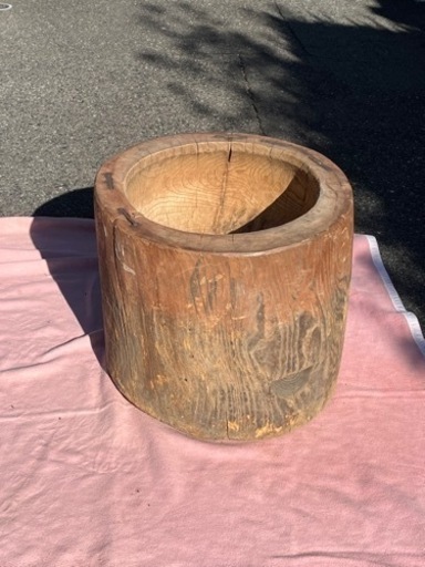 お餅つきの杵と臼 年末のイベントに