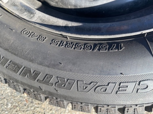 175/65R15  4穴 8部山　スタッドレス屋内保管