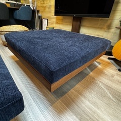 上質なオットマン　マスターウォール　MASTERWAL  DANISH GRANDE SOFA （オットマン9092）美品の画像