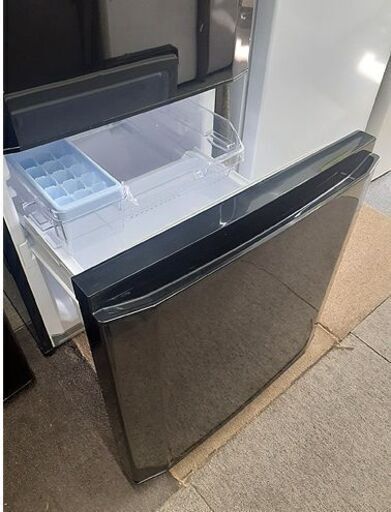 庫内がキレイ!!【三菱 2ドア冷蔵庫 146L 2018年製】MR-P15C-B ブラック 黒 ミツビシ MITSUBISHI 130