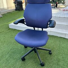 Freedom headrest Chair　無料