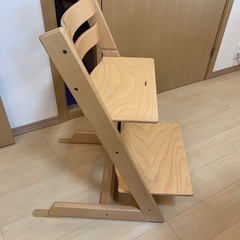 ストッケトリップトラップ チェア の画像