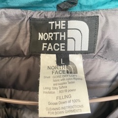 THE NORTH FACE レディースダウン（ディープエメラルドグリーン）の画像