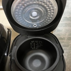 炊飯器の画像