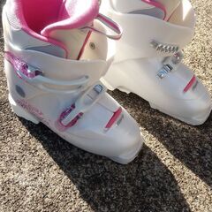 子供スキー靴　23cmの画像