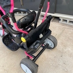 補助付き三輪車の画像