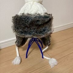 耳付きニット帽の画像