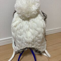 耳付きニット帽の画像