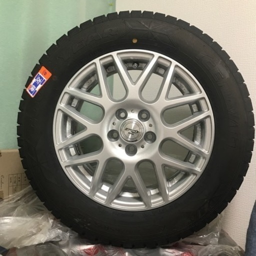 スタッドレスタイヤ中古(ホイール付)売ります
