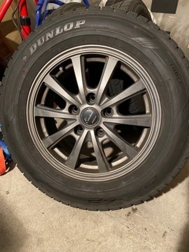 中古　ステップワゴン　RK5 アルミホイールとスタッドレスのセット