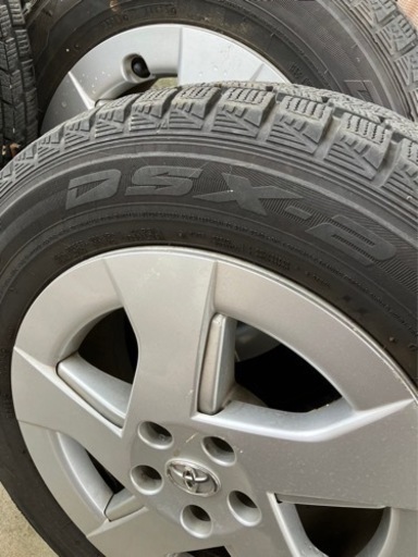 TOYOTAスタッドレスタイヤ4本　DUNLOP ダンロップ