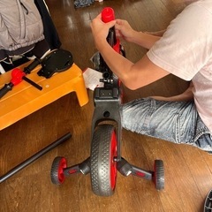 三輪車　補助輪付き　新品　３歳から６歳　未使用の画像