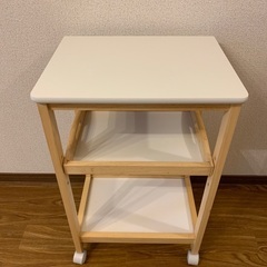 キッチンワゴンの画像