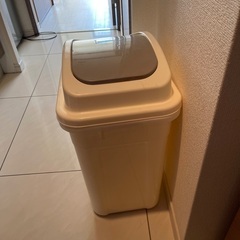 45Lのゴミ箱